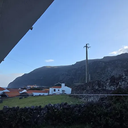 Seaside * Lajes das Flores