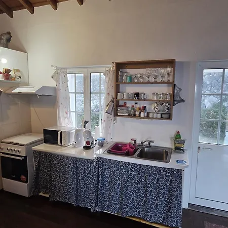 Casa de Férias Seaside Lajes das Flores